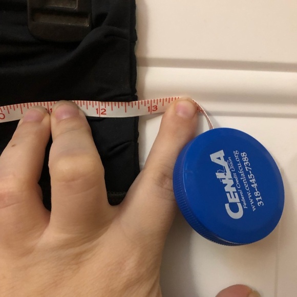 Lululemon Gray Cropped Ruched Leggings 27.5” - Picture 5 of 5